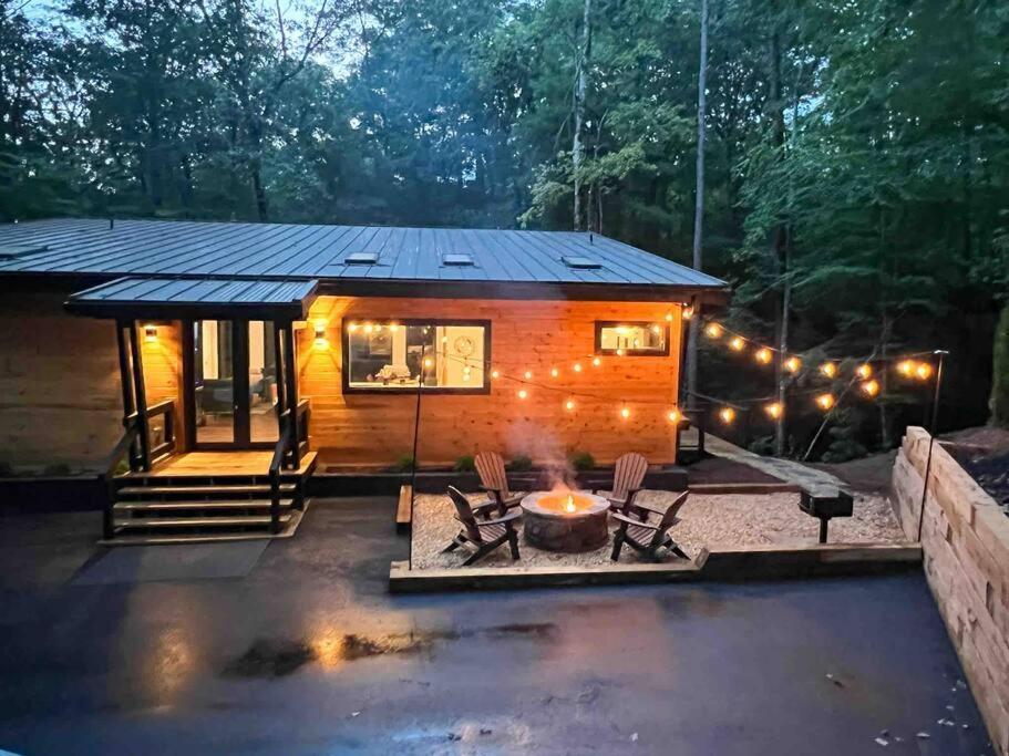 Modern Mountain Getaway With Hot Tub, Fire Pit Villa Sautee Nacoochee Екстериор снимка